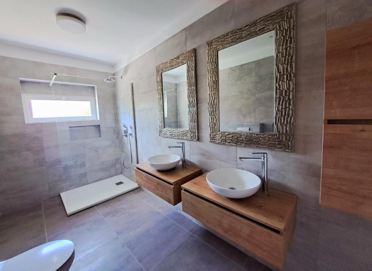 A2D1 Mali Losinj Luaran gambar